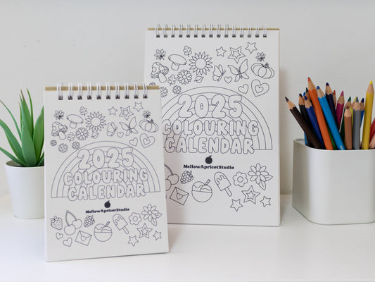 2025 Colouring Desk Calendar with Journal Prompts