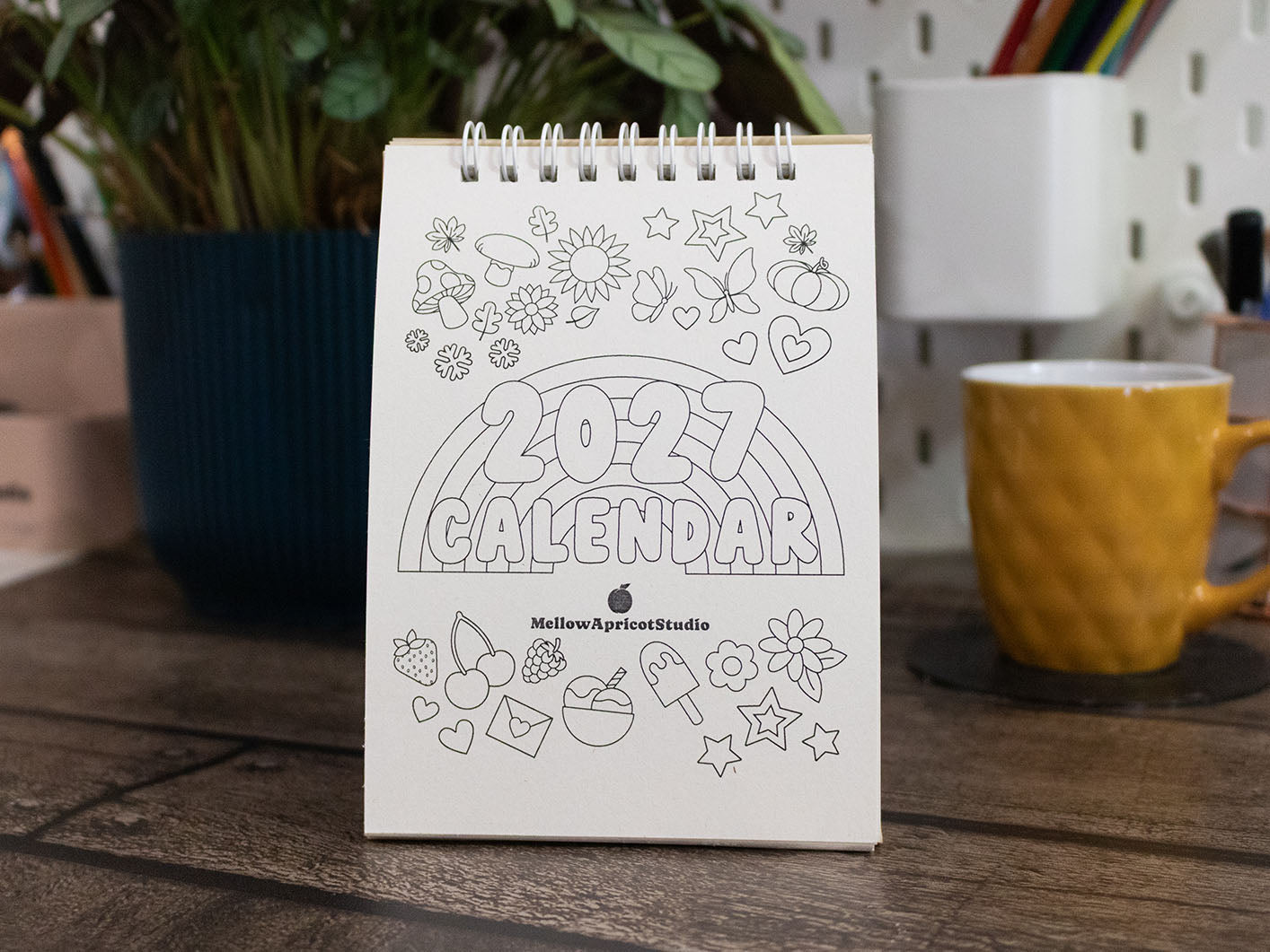 2027 Colouring Mini Desk Calendar with Journal Prompts